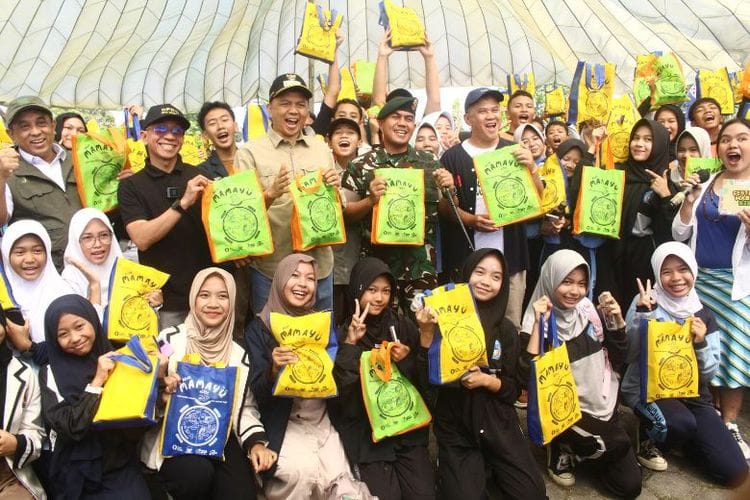 Celebrate-World-Food-Day-DKPP-City-Bandung-2 Rayakan-Hari-Pangan-Sedunia-DKPP-Kota-Bandung-2