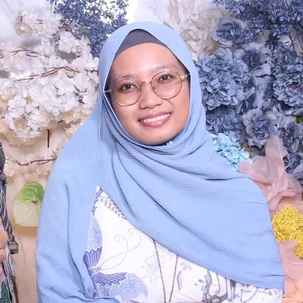 Nanda Qonita Safira Nanda Qonita Safira